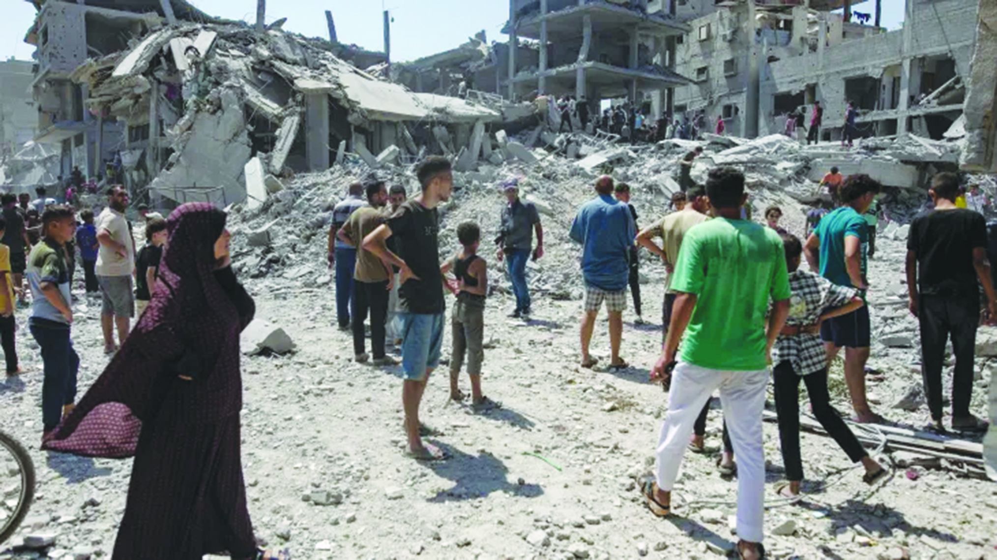 Palestine in the Throes of War