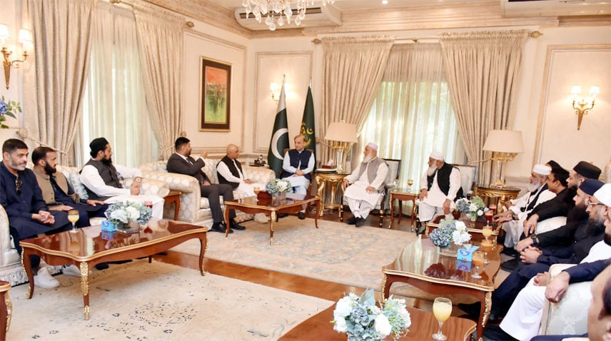 PM encourages UK investors to explore Pakistan's potential for fruitful ventures