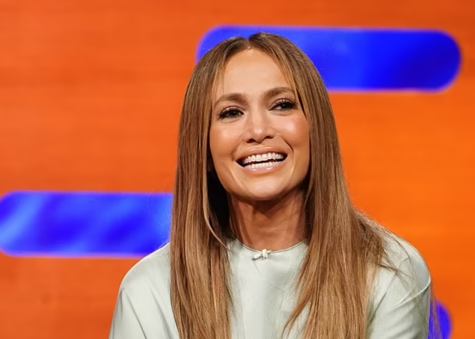 Jennifer Lopez Calls Cancelling Summer Tour "Best Decision Ever" for Family Time | Watch