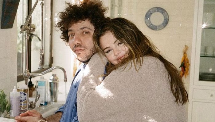 Selena Gomez announces engagement with Benny Blanco Selena Gomez