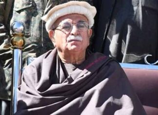 Achakzai seeks PM’s intervention for Imran Khan’s medical checkup by reputed doctors