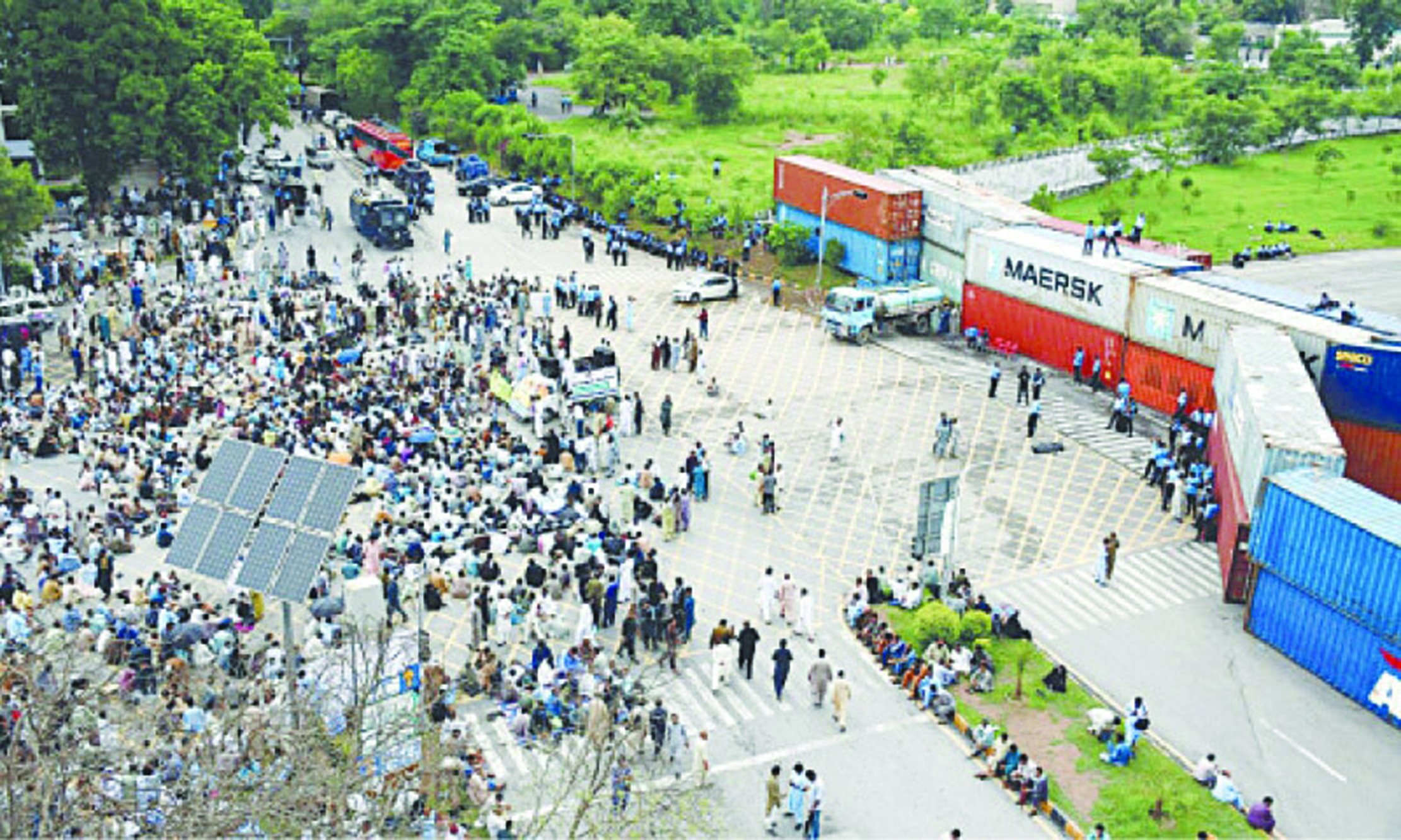 The D-Chowk polemics