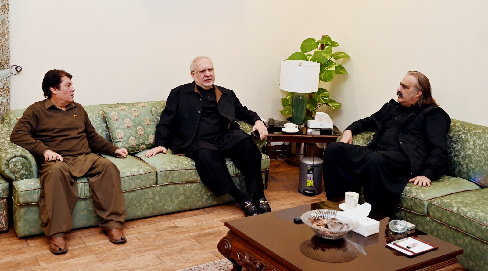 CM Gandapur, Senator Durrani discuss ongoing reconciliatory process