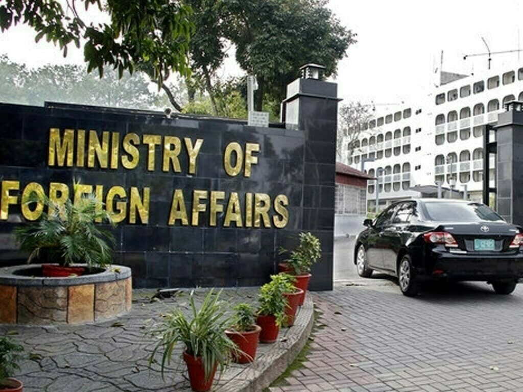 US advance weapons in Afghanistan issue of profound concern for safety of Pakistan: FO