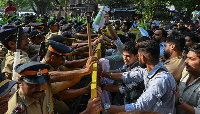 India's top diplomat to visit Bangladesh as tensions fester