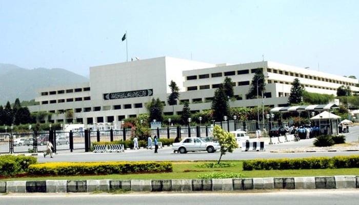 PM ‘suggests’ joint session amid impasse on madrasah registration bill