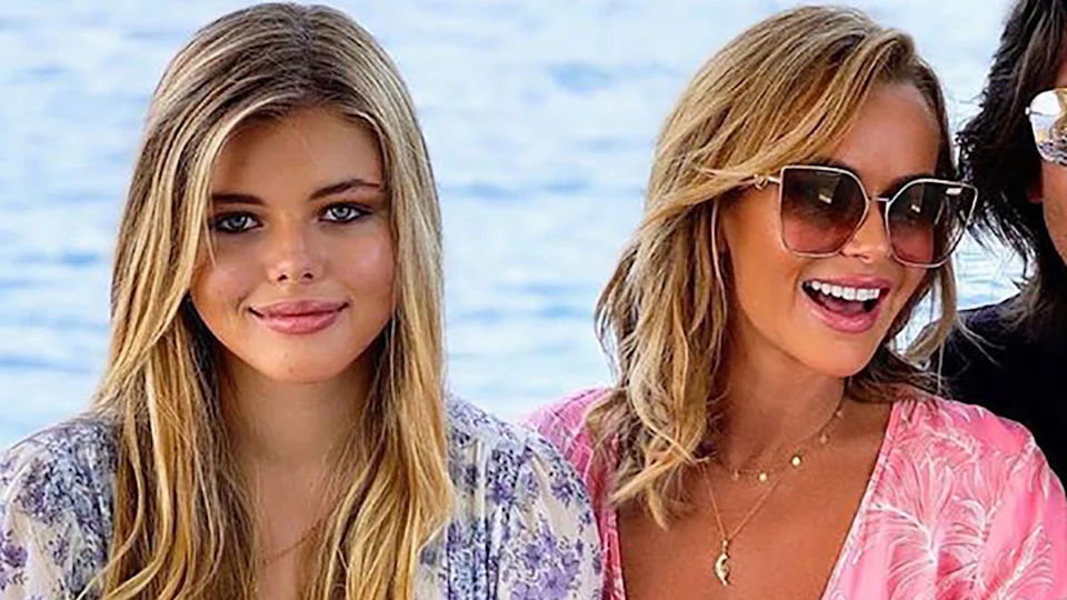 Amanda Holden's Daughter Lexi Stuns In Family Christmas Pics And Celebrates Modelling Success