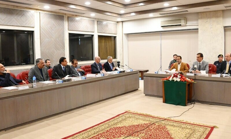 ‘Amid blame shift,’ govt says talks practically over as Khan blasts failure as ‘sign of deceit’