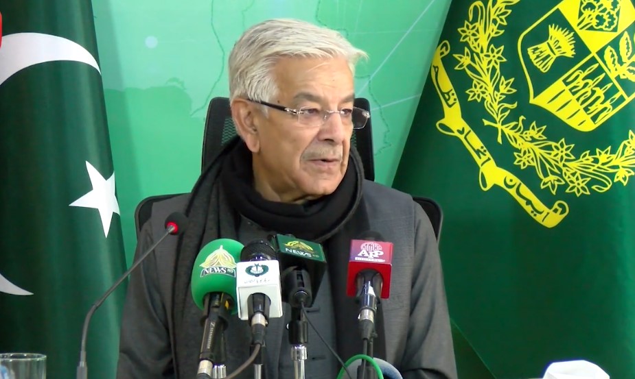 Pakistan to actively pursue Malik Riaz’s extradition from UAE: Kh Asif