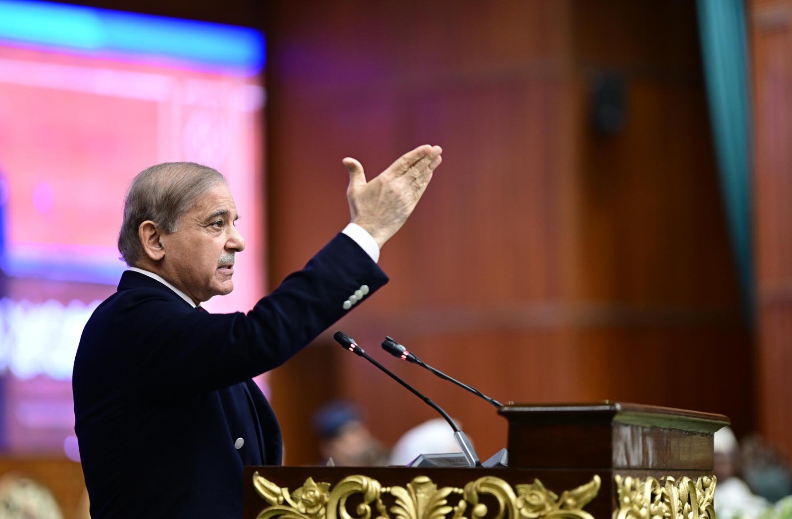 PM prods Muslim world into addressing girls education challenges