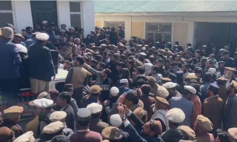 Upper Kohistan shuts down in protest against WAPDA’s unkept Dasu Dam pledges