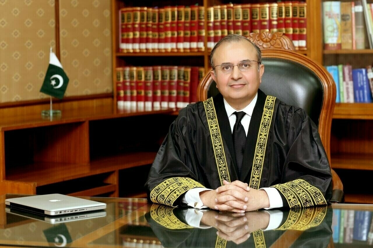 Justice Shah cancels ‘planned’ KSA trip for ‘want of ex-Pakistan leave’