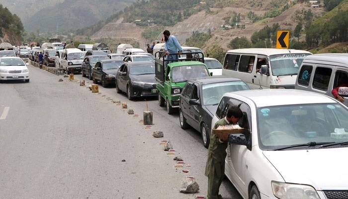 Petrol hits Rs1,200 per litre, diesel unavailable as roads remain closed in Kurram