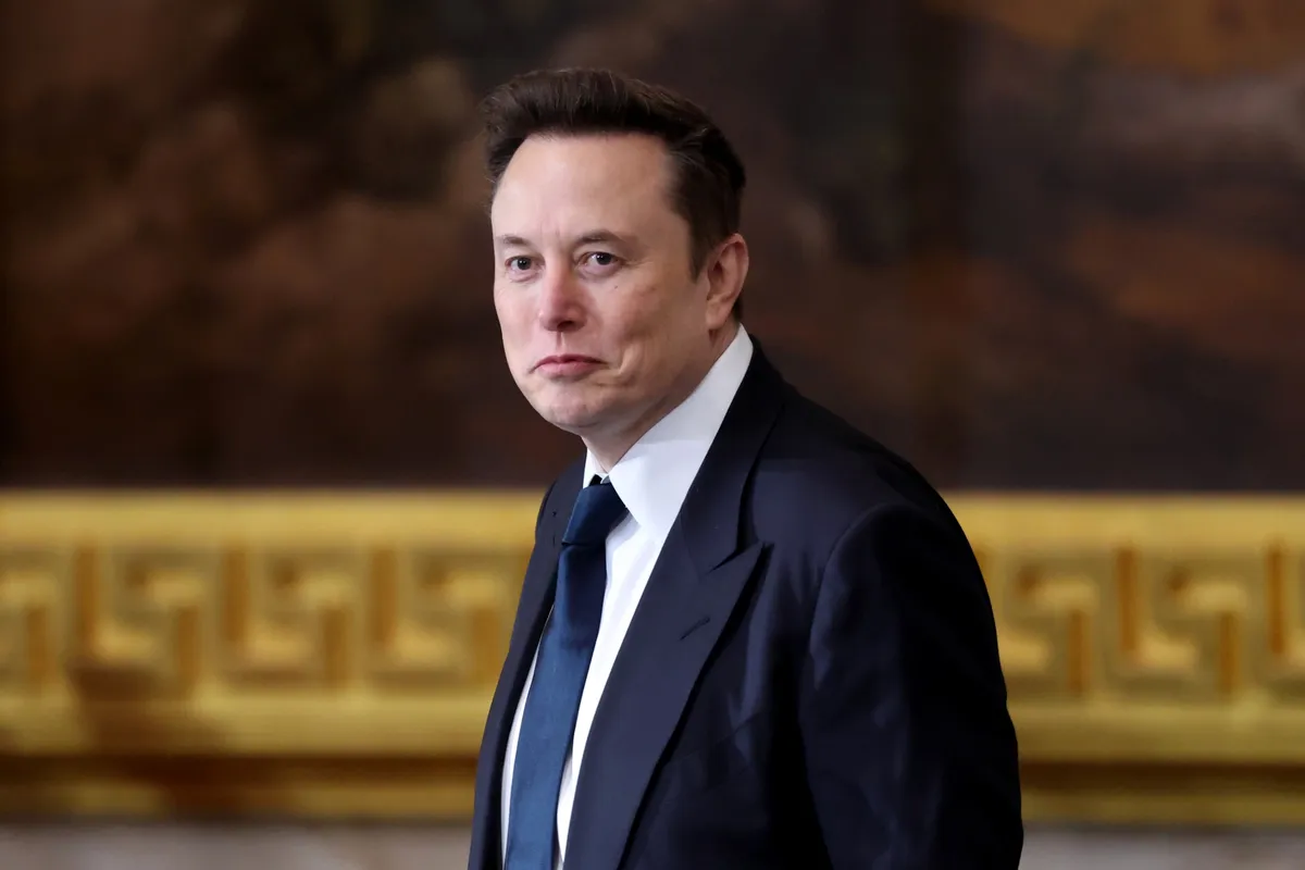Musk quietly puts brakes on plans for new political party