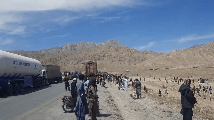 Mengal, workers remain ‘safe’ as suicide bomber attempts to target rally on way to Quetta
