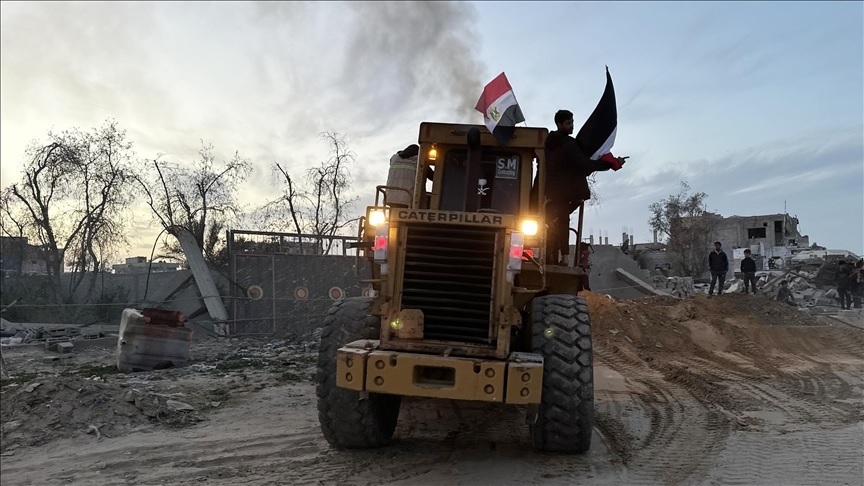 Gaza reconstruction plan to be presented at emergency Arab summit on Tuesday, says Egypt