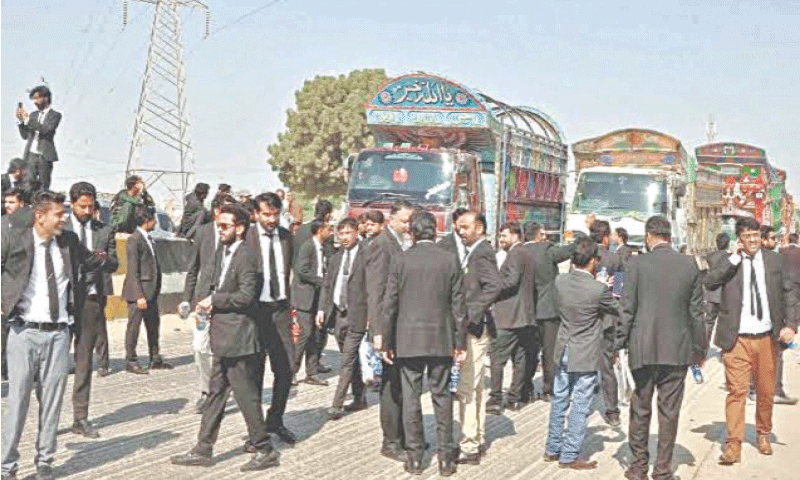 Sindh lawyers call off protests after CCI shelves controversial canals project