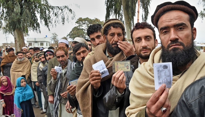 Crackdown likely on ACCs, illegal foreigners as deadline for voluntary return expires