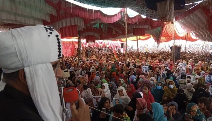 As deadline set for BYC leaders 'expires,' Mengal announces march on Quetta tomorrow
