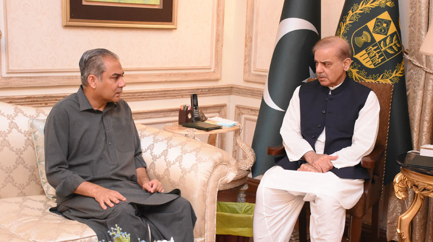 PM, Naqvi discuss national security, Afghans repatriation plan