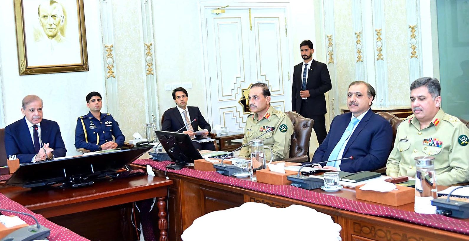 Govt striving to resolve issues of overseas Pakistanis: PM