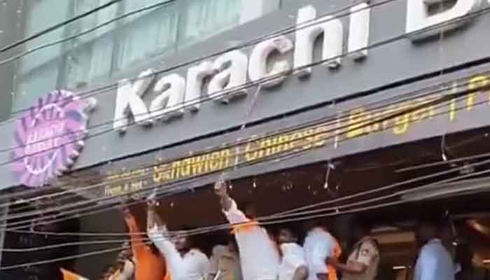 BJP members vandalize Karachi Bakery outlet in Hyderabad over tensions