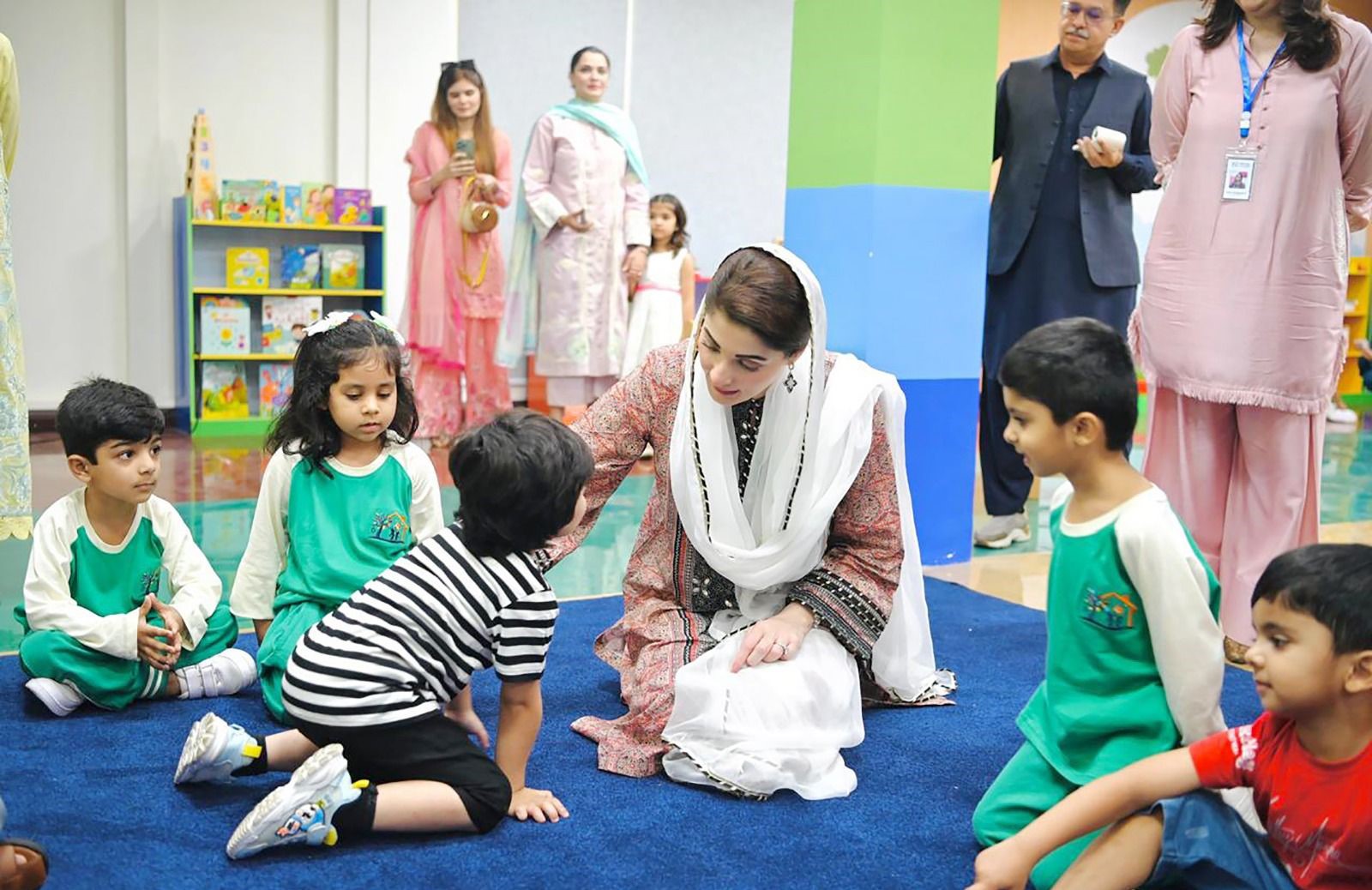 CM Maryam vows to lower ‘roti’ price commensurate with new flour rates