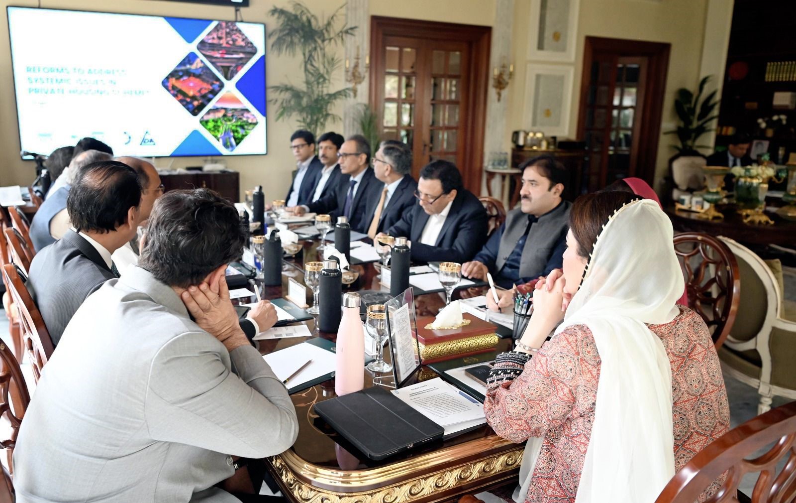 CM Maryam orders safe, transparent property transactions in Punjab