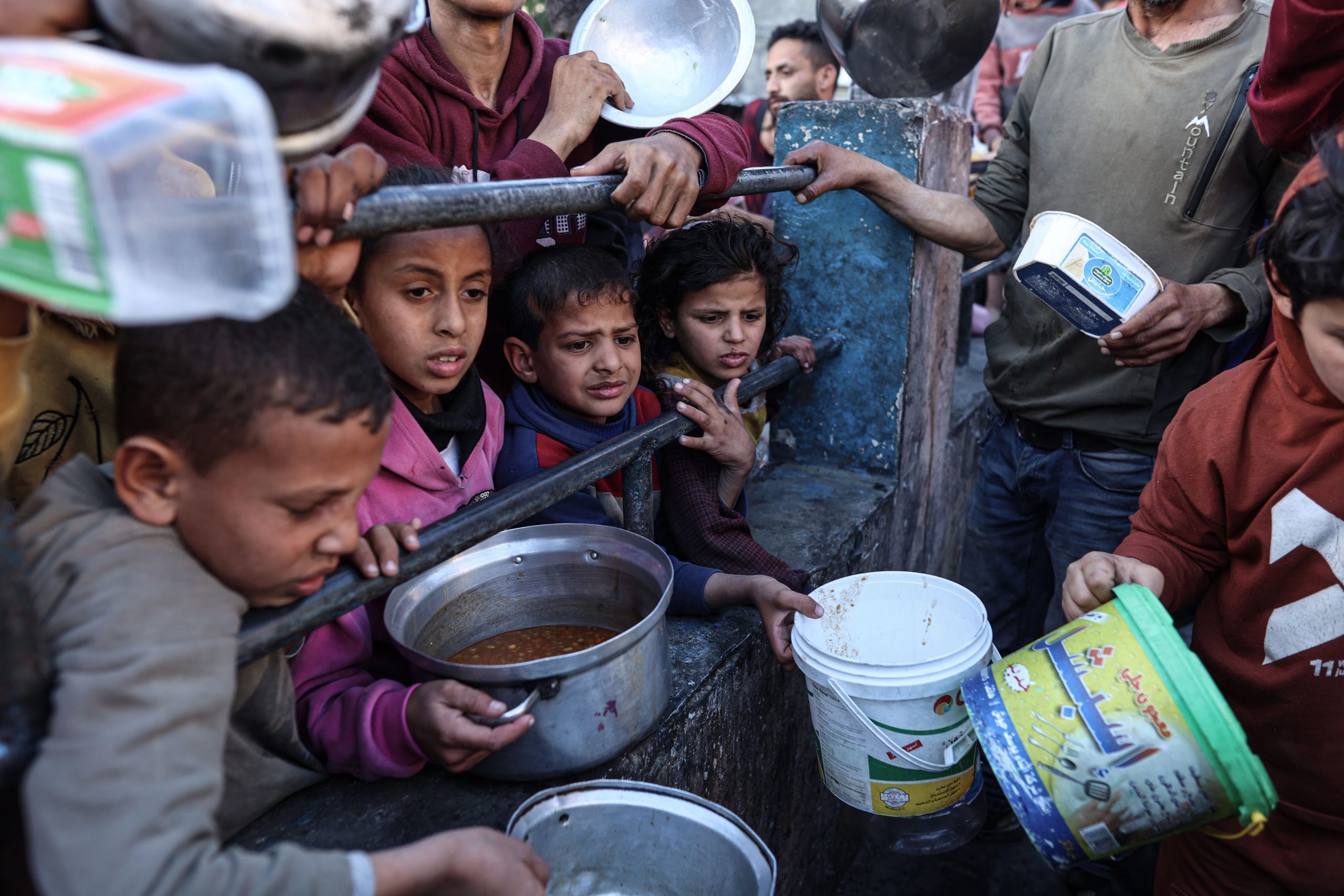 Israel kills 25 Palestinians, including 13 aid-seekers