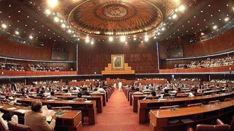 PTI to boycott NA sessions, stage parallel gatherings outside Parliament