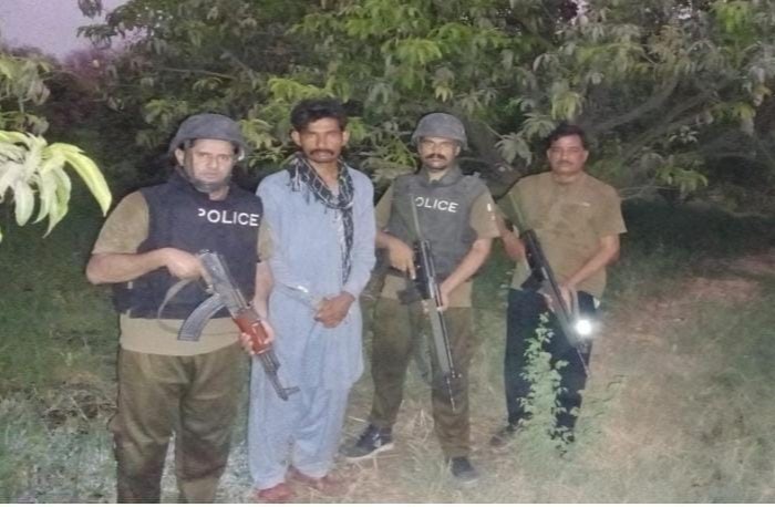 Punjab Police rescues one hostage, operation underway for other in RY Khan Katcha area