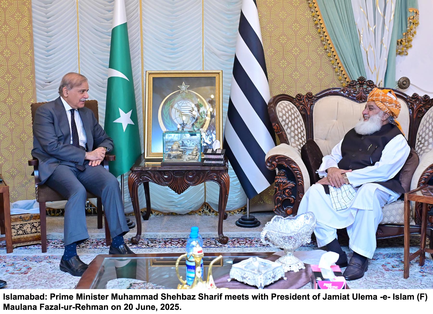 PM meets Maulana Fazl, enquires about well being of his younger son