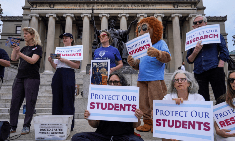 Columbia University to pay over $200 million to resolve Trump probes