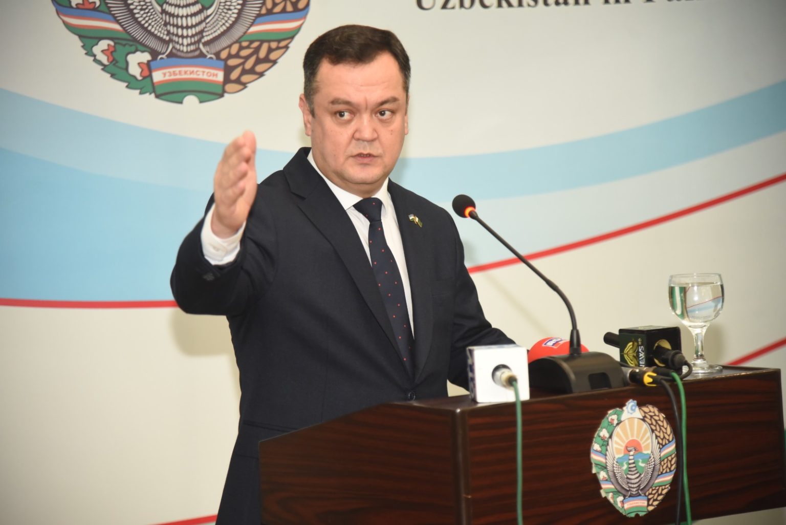 Uzbekistan envoy urges Pak, Uzbek business community to benefit from new agreement