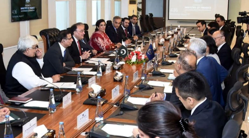 Pakistan, ADB reaffirm partnership; vow deeper cooperation on reforms, climate resilience