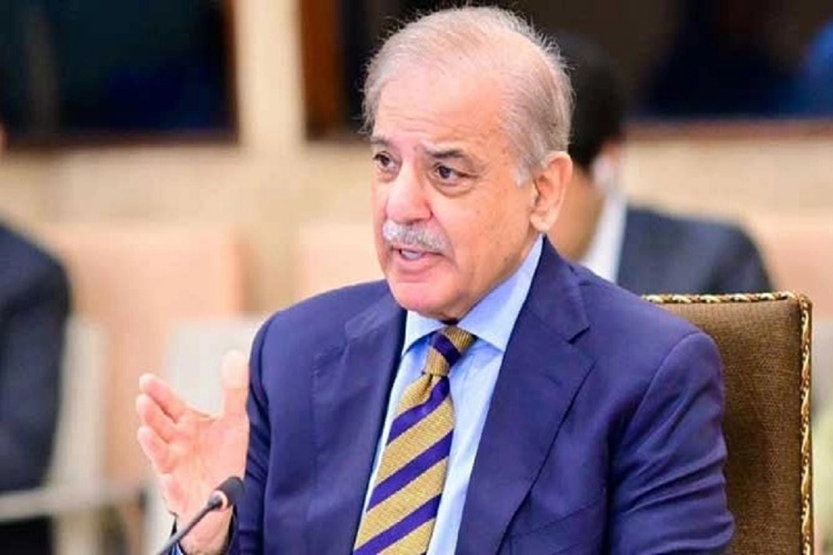 PM lauds $2.7b exports in first fiscal month as highly encouraging