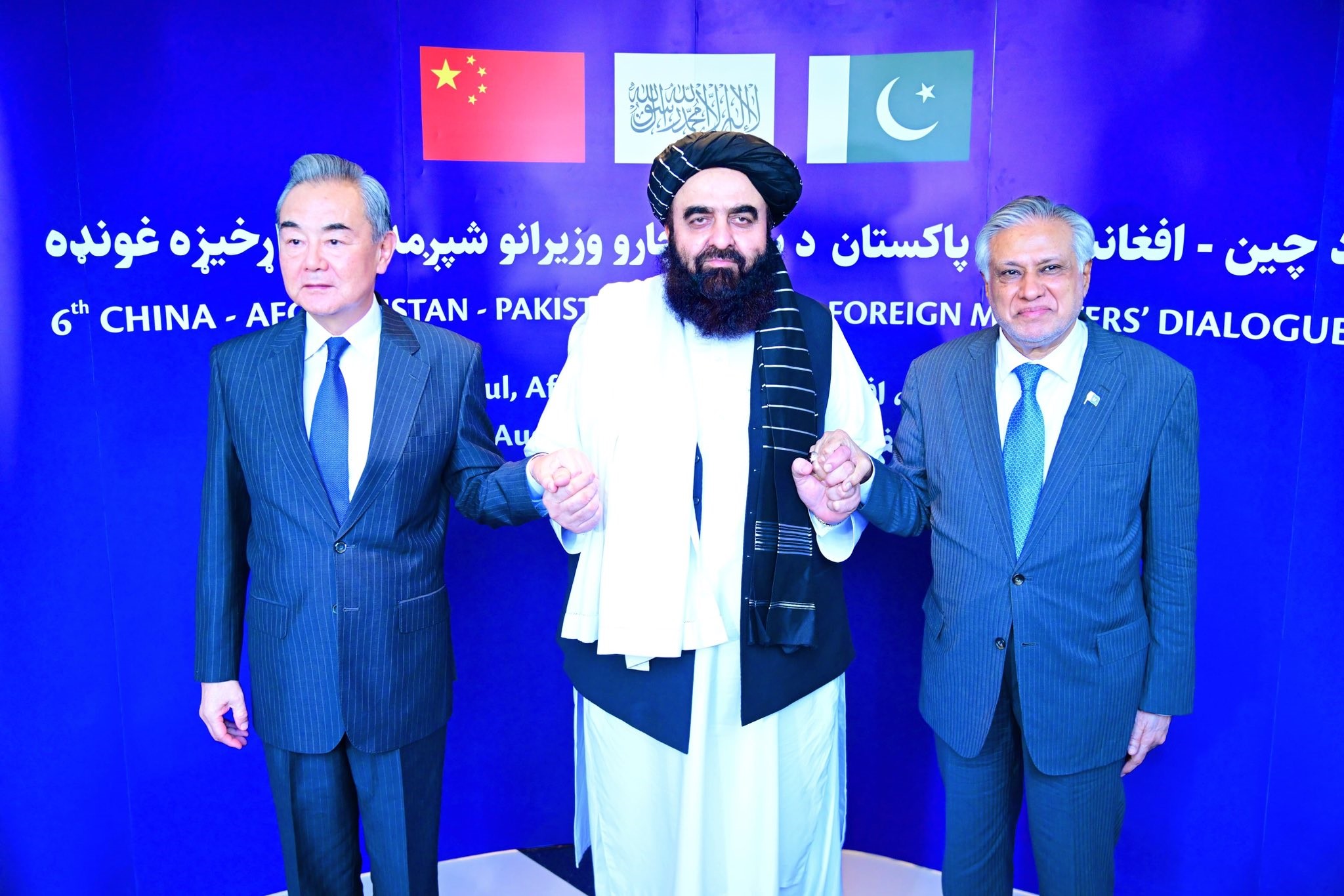 Pakistan, China, Afghanistan vow stronger joint counterterrorism, agree on expanding CPEC to Kabul