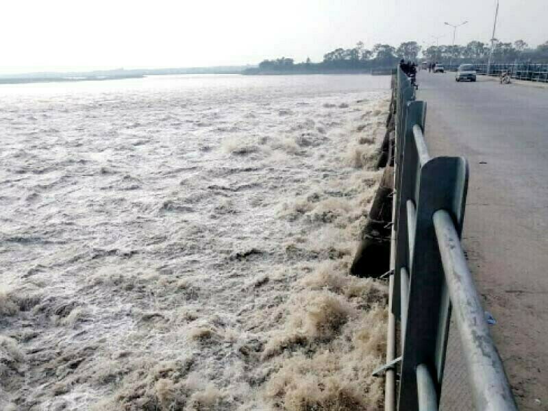 Punjab rivers recede as fresh flood wave moves towards Sindh