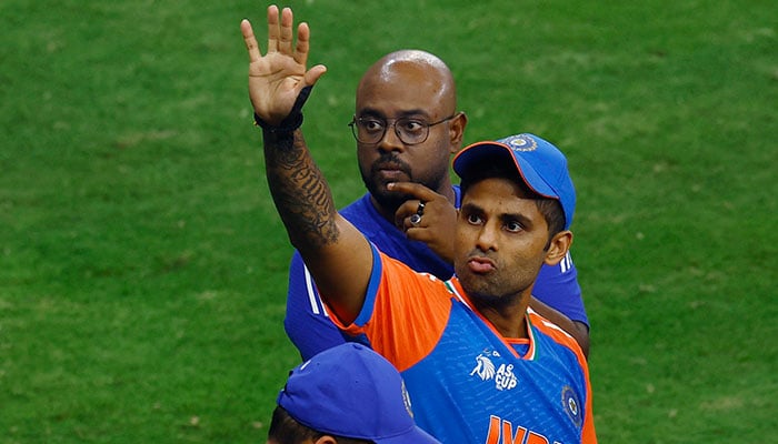 India refuse to accept Asia Cup trophy from Mohsin Naqvi, say sources