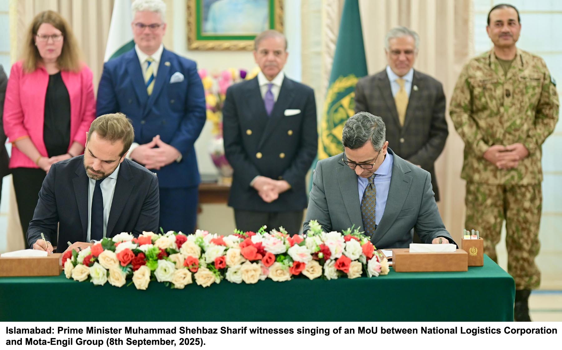 Pakistan inks MoU with US company for critical minerals mining