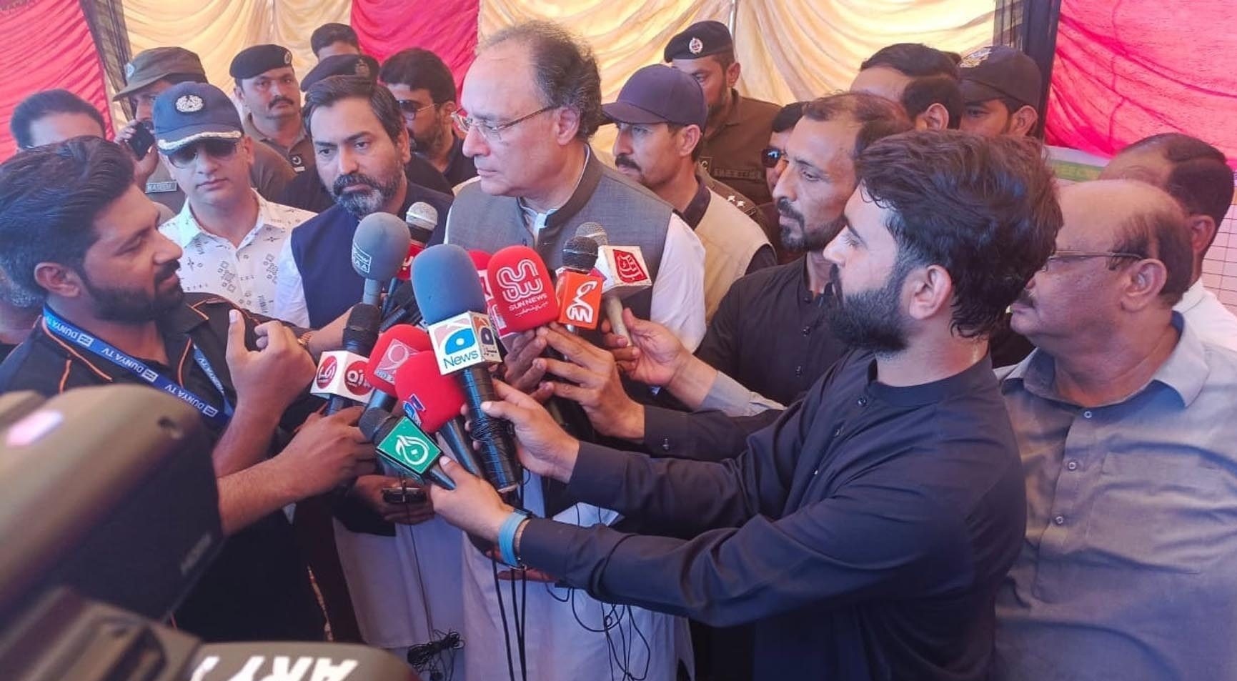 FinMin says IMF shown understanding, urging self-reliance in flood response
