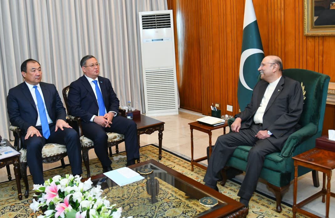 President Zardari welcomes Kazakhstan’s role in regional connectivity projects to boost trade