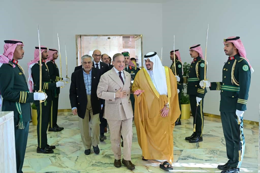 PM departs for London after inking milestone ‘Strategic Mutual Defence Agreement’ with KSA