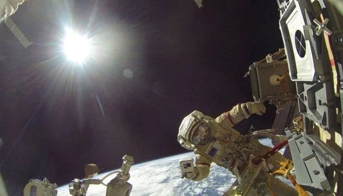 Pakistan to send two astronauts for training in China