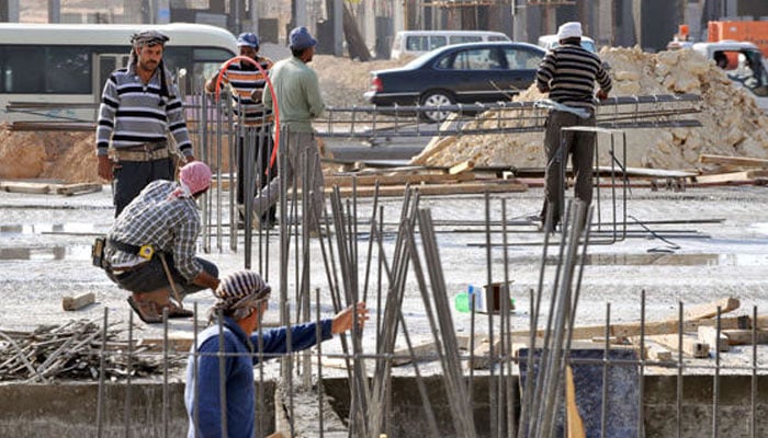 Riyadh outlaws recruitment and work permit fees on domestic workers