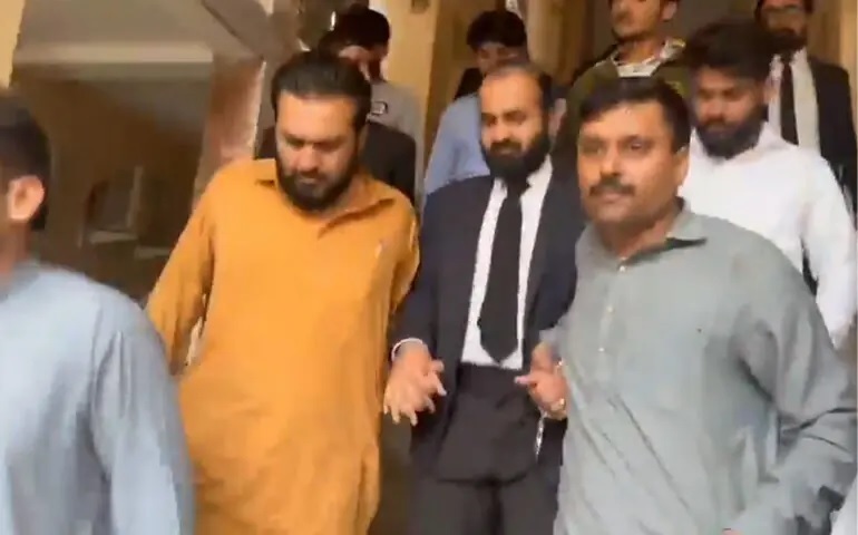 Hadi Ali Chattha held outside courtroom despite presence in controversial social media post case