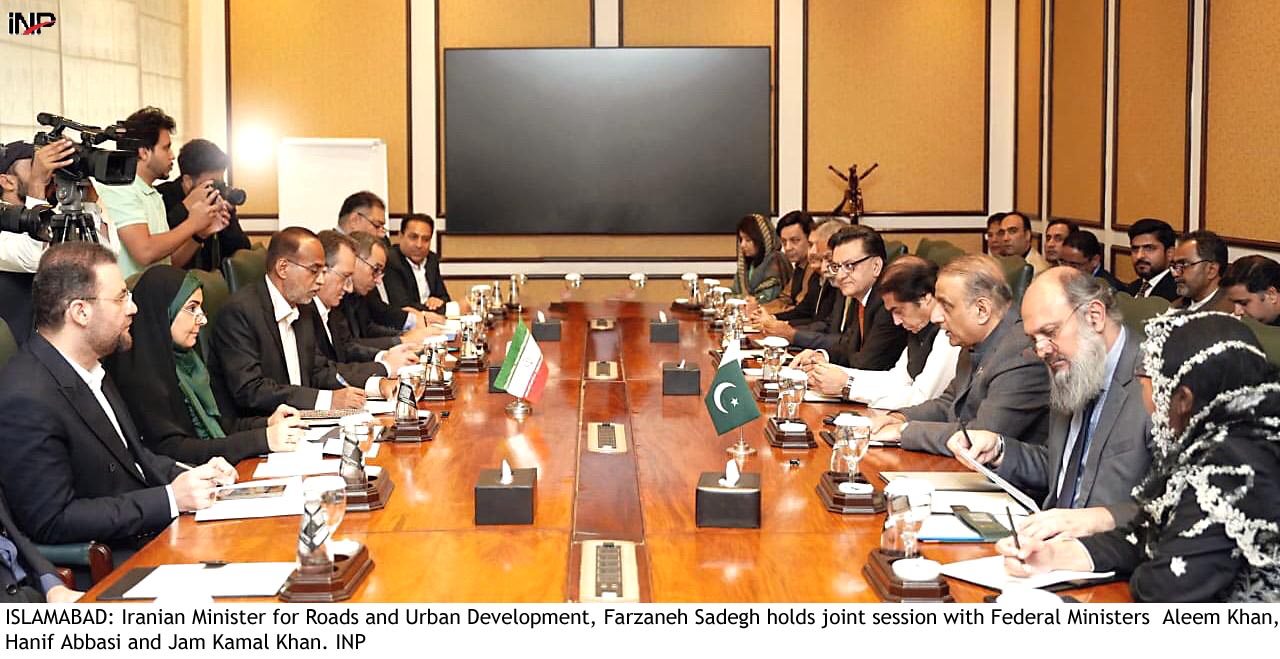 Pakistan, Iran agree on new trade and transport cooperation