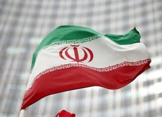 Iran govt building attacked amid ongoing protests
