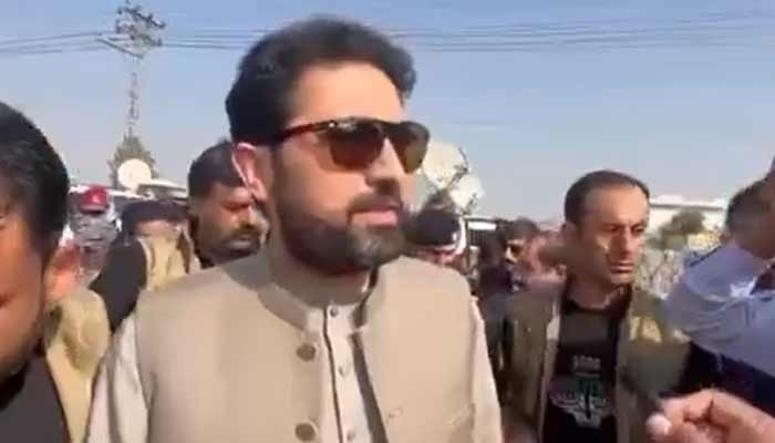 CM Afridi vows cooperation with Centre ‘if decisions not imposed’