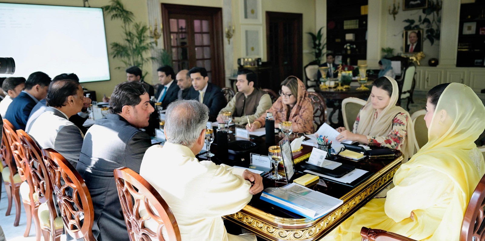CM Maryam orders swift action to curb rising vegetable prices, ensure public relief